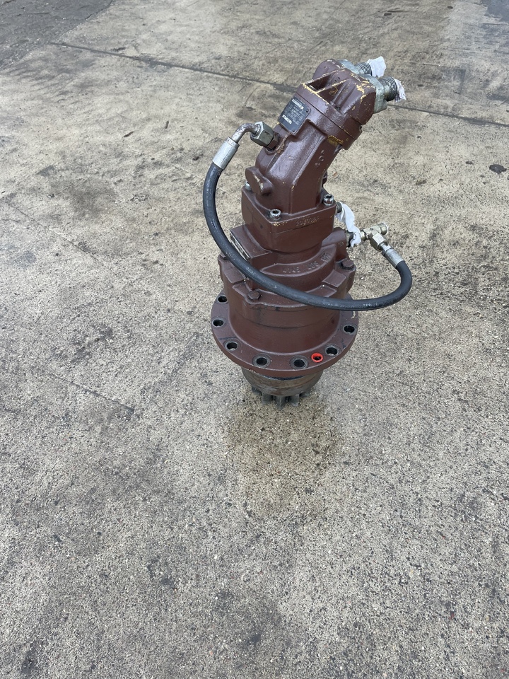 CATERPILLAR DR 140 - Motor de giro por Escavadeira: foto 1 CATERPILLAR DR 140 - Motor de giro por Escavadeira: foto 1