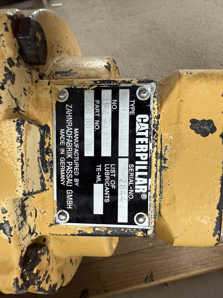 CATERPILLAR DR140 - Motor de giro por Mini escavadeira: foto 5 CATERPILLAR DR140 - Motor de giro por Mini escavadeira: foto 5