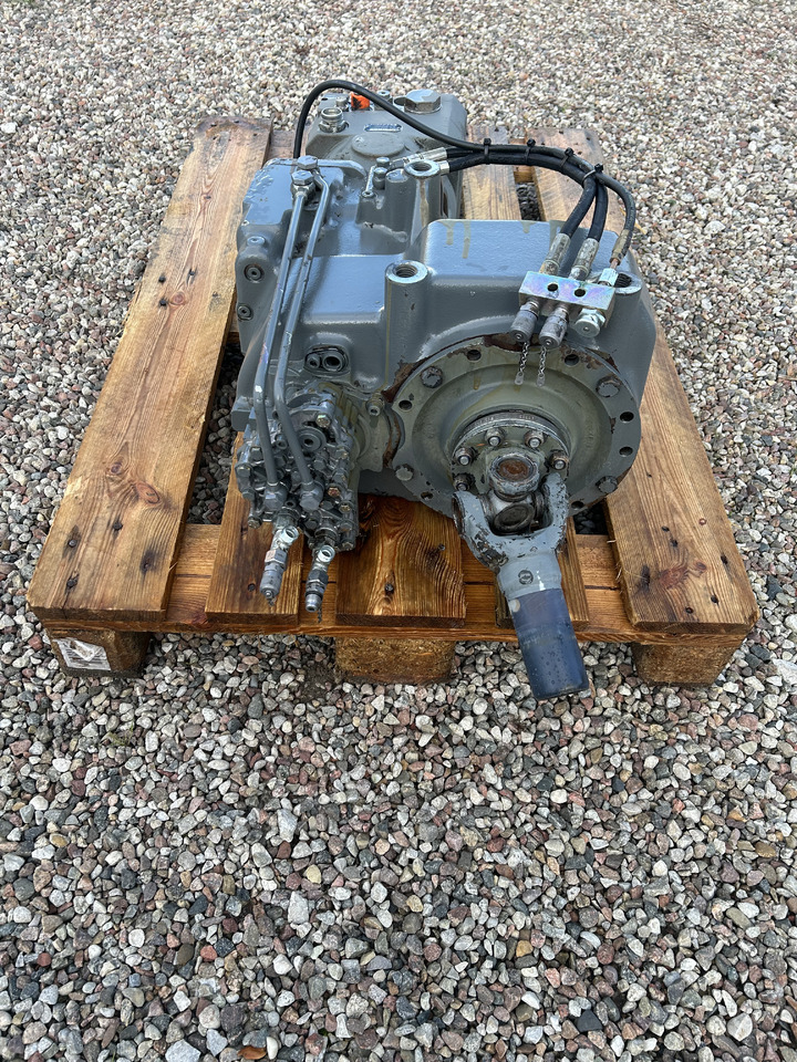 LIEBHERR A314 - Caixa de velocidade por Escavadeira: foto 3 LIEBHERR A314 - Caixa de velocidade por Escavadeira: foto 3