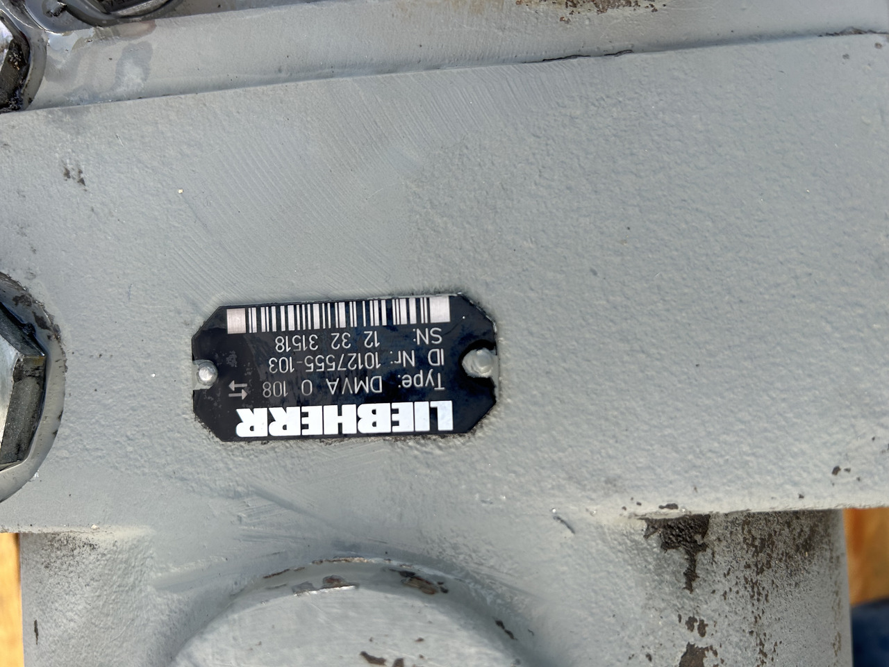 LIEBHERR A314 - Caixa de velocidade por Escavadeira: foto 5 LIEBHERR A314 - Caixa de velocidade por Escavadeira: foto 5