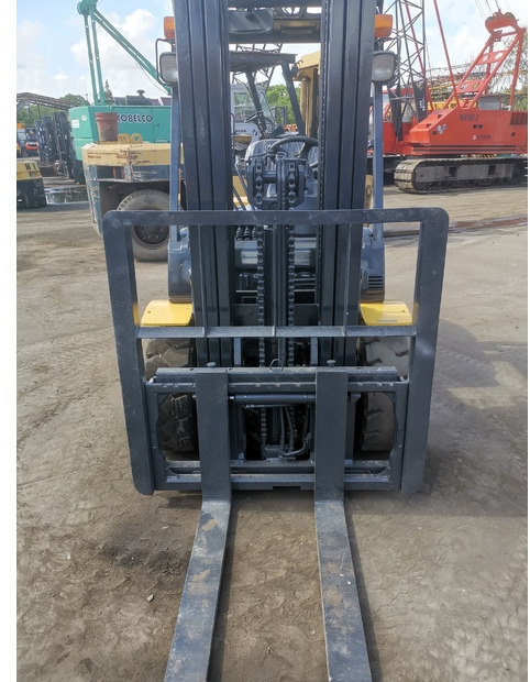 2021 Komatsu FD30-17 - Empilhadeira: foto 5 2021 Komatsu FD30-17 - Empilhadeira: foto 5