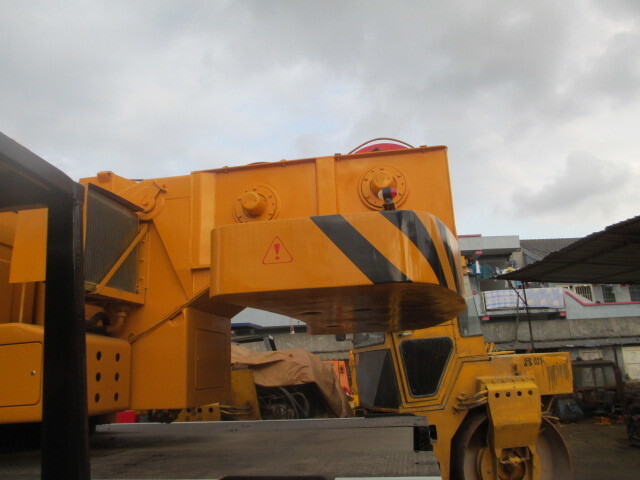 XCMG QY70K - Grua móvel: foto 5 XCMG QY70K - Grua móvel: foto 5
