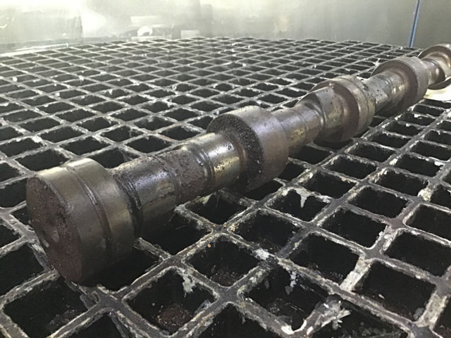 Liebherr Camshaft D834 - Árvore de cames: foto 1 Liebherr Camshaft D834 - Árvore de cames: foto 1