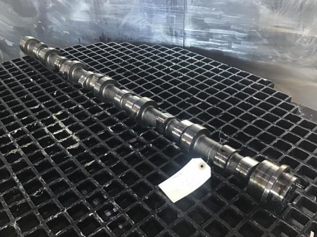 Liebherr Camshaft - Árvore de cames: foto 2 Liebherr Camshaft - Árvore de cames: foto 2