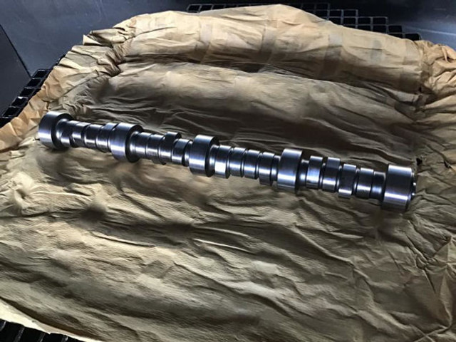 Liebherr Camshaft - Árvore de cames: foto 3 Liebherr Camshaft - Árvore de cames: foto 3