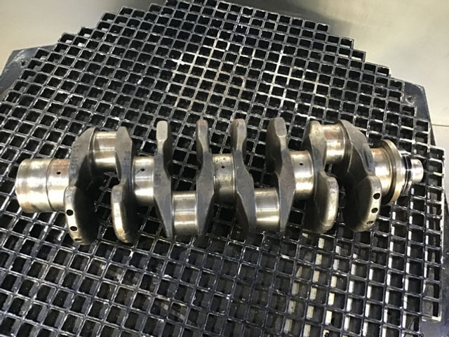 Liebherr Crankshaft D924 - Cambota: foto 5 Liebherr Crankshaft D924 - Cambota: foto 5