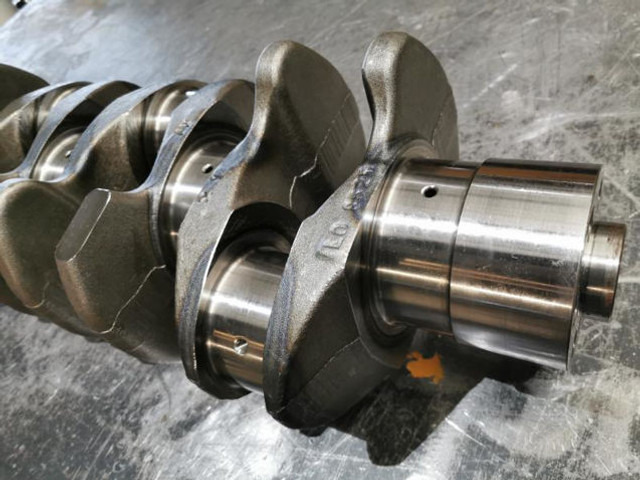 Liebherr Crankshaft D934L - Cambota: foto 5 Liebherr Crankshaft D934L - Cambota: foto 5