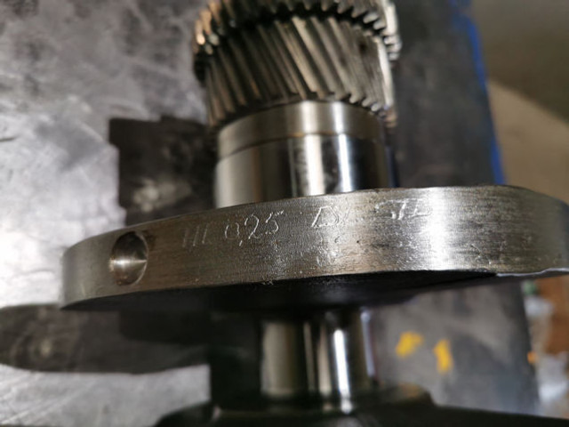 Liebherr Crankshaft Rebuild D926 - Cambota: foto 1 Liebherr Crankshaft Rebuild D926 - Cambota: foto 1