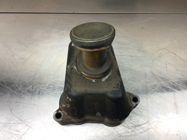 Liebherr Cylinderhead Cover - Motor e peças: foto 5 Liebherr Cylinderhead Cover - Motor e peças: foto 5