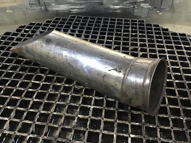 Tubo de escape Liebherr Exhaust: foto 7