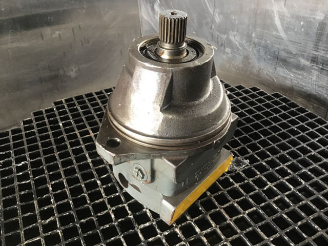 Liebherr FMF250 / 00.010.545083 / 9888043 - Motor hidráulico: foto 2 Liebherr FMF250 / 00.010.545083 / 9888043 - Motor hidráulico: foto 2