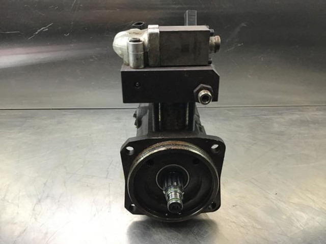 Liebherr High Pressure Pump - Bomba de combustivel: foto 2 Liebherr High Pressure Pump - Bomba de combustivel: foto 2