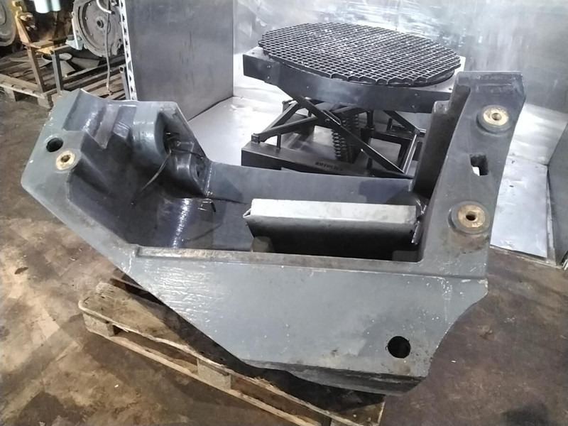 Liebherr - Contrapeso por Máquina de construção: foto 1 Liebherr - Contrapeso por Máquina de construção: foto 1