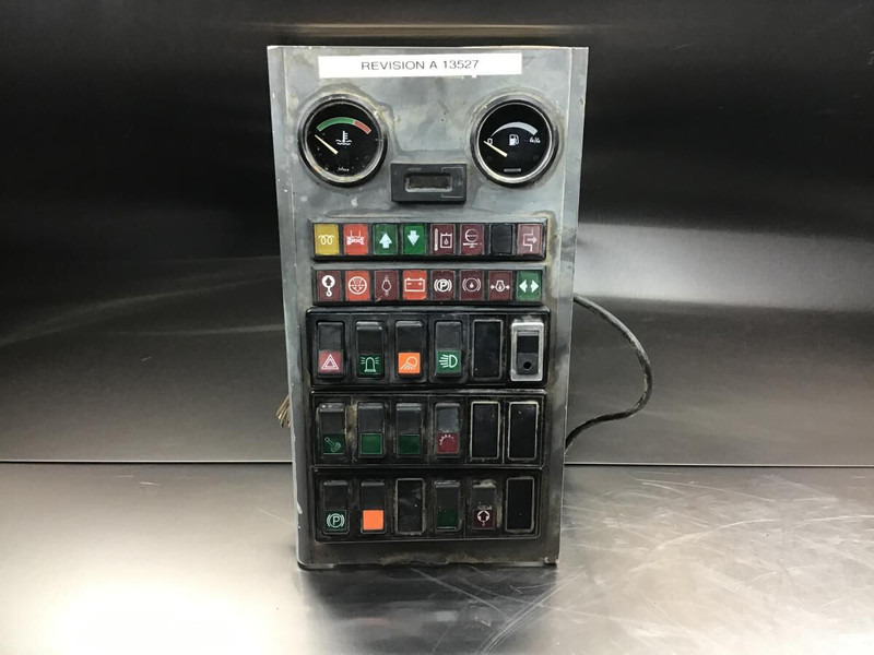 Liebherr Keyboard - Painel de instrumentos: foto 1 Liebherr Keyboard - Painel de instrumentos: foto 1