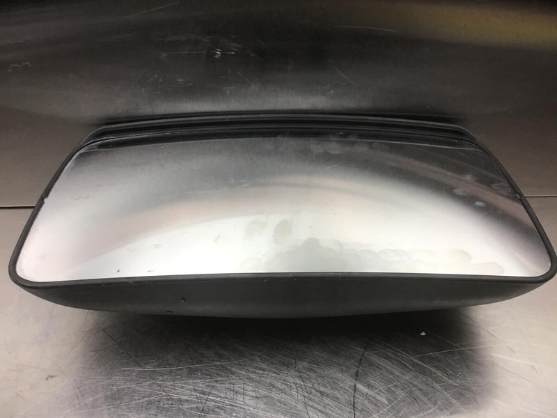 Liebherr L550 / L556 / L566 / L576 / L580 - Espelho retrovisor: foto 2 Liebherr L550 / L556 / L566 / L576 / L580 - Espelho retrovisor: foto 2