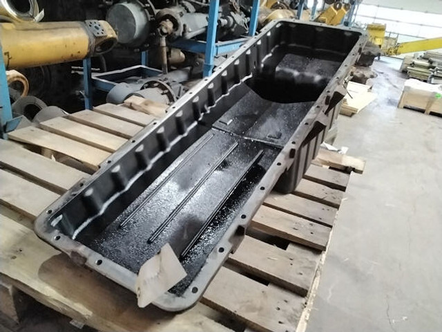 Liebherr Oil Sump - Cárter: foto 2 Liebherr Oil Sump - Cárter: foto 2