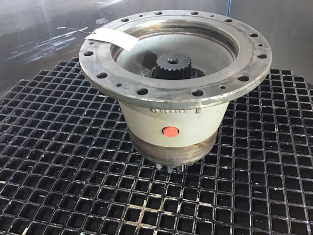 Liebherr Output Shaft Housing - Cubo de roda: foto 3 Liebherr Output Shaft Housing - Cubo de roda: foto 3