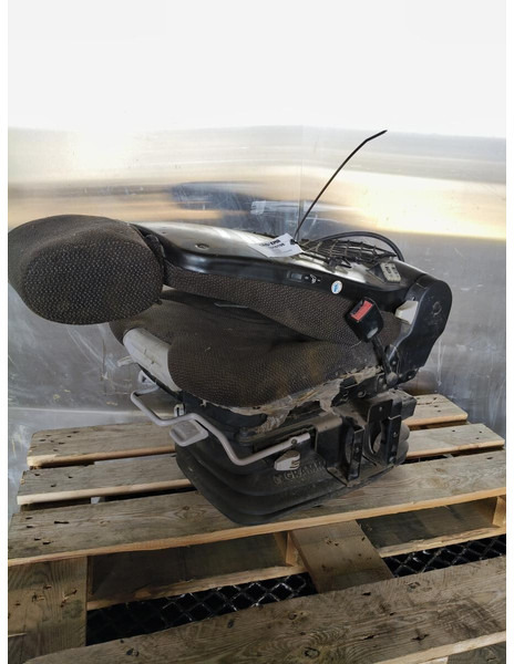 Liebherr R926 COMP - Banco: foto 1 Liebherr R926 COMP - Banco: foto 1