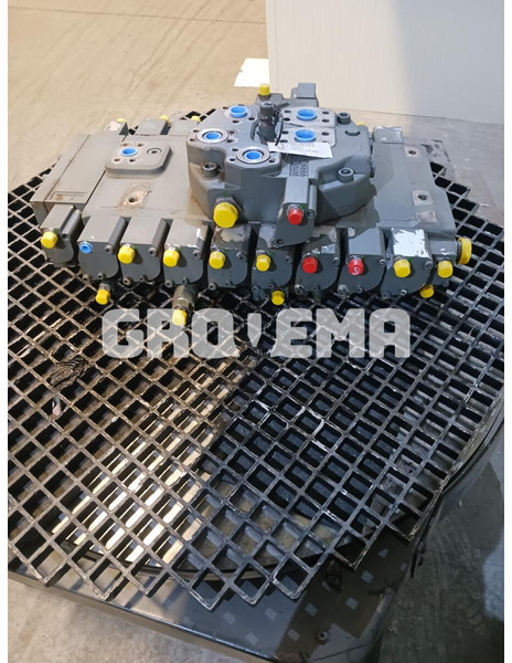 Liebherr R946 LC / R946 LC-V / R946 NLC / R946 S-HD / R946 / R946 VH-HD - Hidráulica: foto 2 Liebherr R946 LC / R946 LC-V / R946 NLC / R946 S-HD / R946 / R946 VH-HD - Hidráulica: foto 2