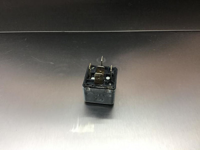 Liebherr Relay - Relé: foto 5 Liebherr Relay - Relé: foto 5