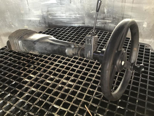 Coluna de direcção Liebherr Steering Column: foto 1