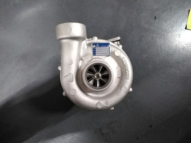 Liebherr Turbo charger K27.2 - Turbocompressor: foto 1 Liebherr Turbo charger K27.2 - Turbocompressor: foto 1