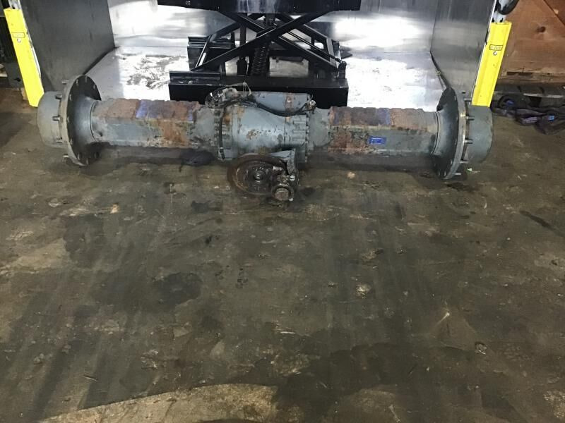 Liebherr front axle - Eixo e peças: foto 1 Liebherr front axle - Eixo e peças: foto 1