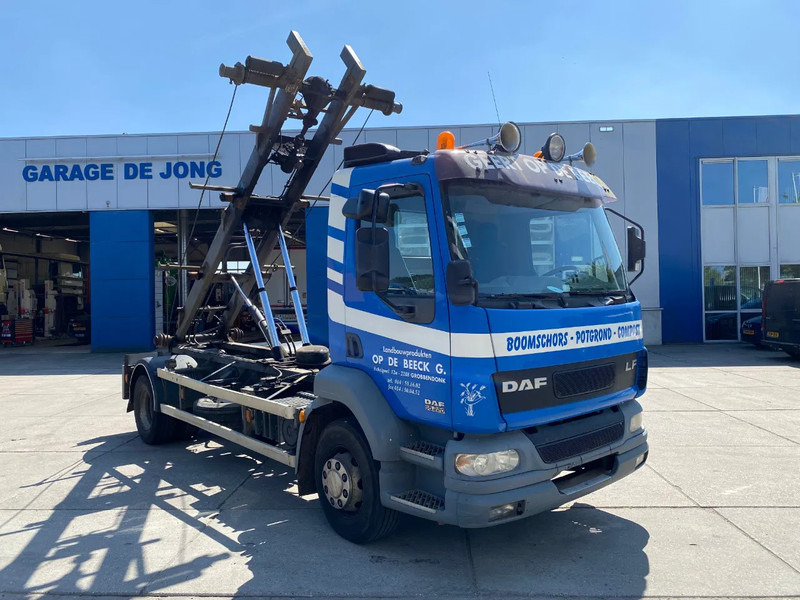 DAF LF 55.220 / Cable System / Manual / Euro 3 - Camião com sistema de cabo: foto 3 DAF LF 55.220 / Cable System / Manual / Euro 3 - Camião com sistema de cabo: foto 3