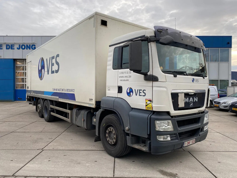 MAN TGS 26.320 / 6x2/4 / ADR / Closed box / Dhollandia - Camião furgão: foto 3 MAN TGS 26.320 / 6x2/4 / ADR / Closed box / Dhollandia - Camião furgão: foto 3