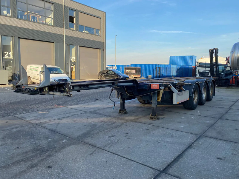 Pacton TXC 343 Multi / 3x Extendable / 1x Lift Axle - Semi-reboque transportador de contêineres/ Caixa móvel: foto 4 Pacton TXC 343 Multi / 3x Extendable / 1x Lift Axle - Semi-reboque transportador de contêineres/ Caixa móvel: foto 4