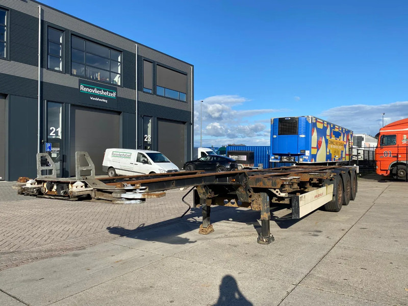 Schmitz Cargobull SCF 24 Chassis / SAF + Disc / 2x Extendable / Lift Axle - Semi-reboque transportador de contêineres/ Caixa móvel: foto 4 Schmitz Cargobull SCF 24 Chassis / SAF + Disc / 2x Extendable / Lift Axle - Semi-reboque transportador de contêineres/ Caixa móvel: foto 4