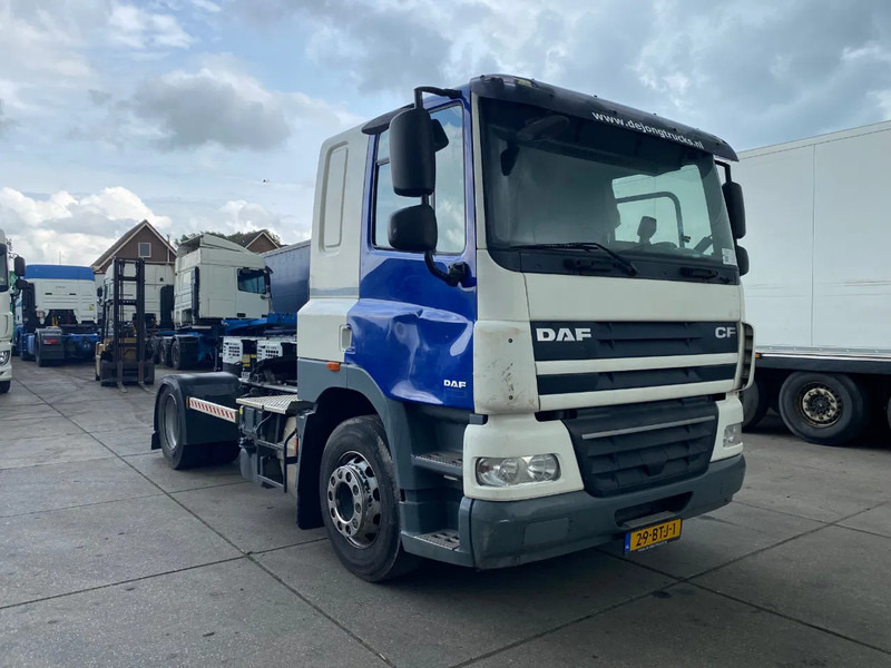 DAF CF 85.410 Sleepcab / ENGINE DAMAGE / ADR / Euro-5 - Tractor: foto 3 DAF CF 85.410 Sleepcab / ENGINE DAMAGE / ADR / Euro-5 - Tractor: foto 3