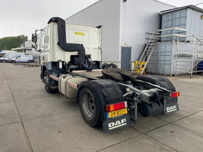 DAF CF 85.410 Sleepcab / ENGINE DAMAGE / ADR / Euro-5 - Tractor: foto 4 DAF CF 85.410 Sleepcab / ENGINE DAMAGE / ADR / Euro-5 - Tractor: foto 4