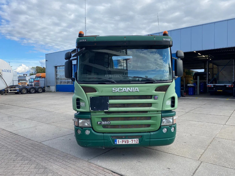 Scania P380 / Semi-automatic / ADR / Euro 4 - Tractor: foto 2 Scania P380 / Semi-automatic / ADR / Euro 4 - Tractor: foto 2