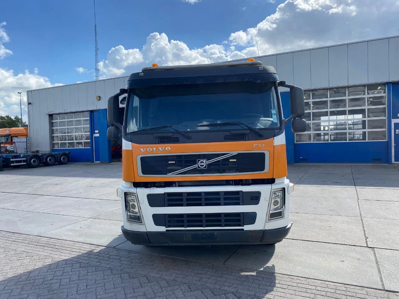 Volvo FM 440 6x4 / Hooklift and Tractor / Hub Reduction - Tractor: foto 2 Volvo FM 440 6x4 / Hooklift and Tractor / Hub Reduction - Tractor: foto 2