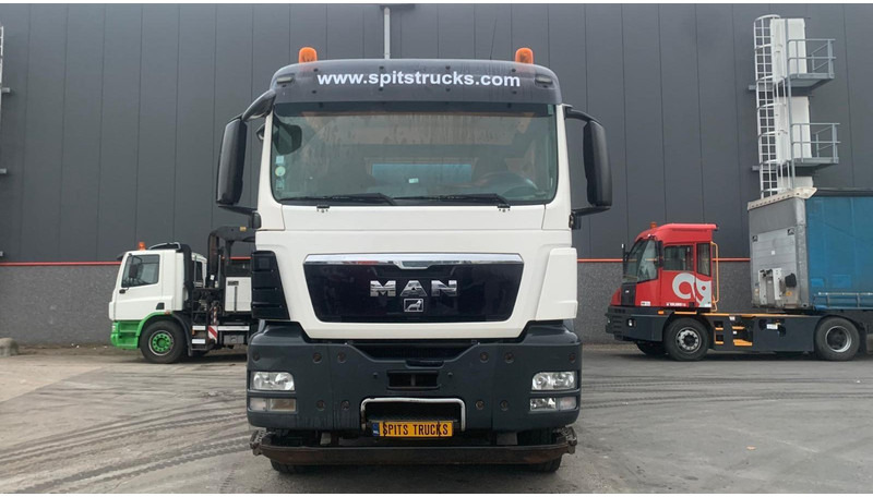 MAN TGS 35.360 Liebherr + 9M3 - Camião betoneira: foto 2 MAN TGS 35.360 Liebherr + 9M3 - Camião betoneira: foto 2