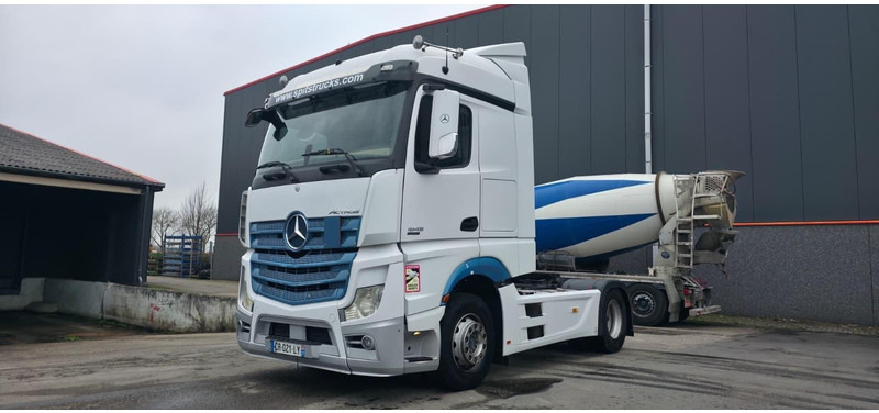 Mercedes-Benz Actros 1845 - Tractor: foto 1 Mercedes-Benz Actros 1845 - Tractor: foto 1