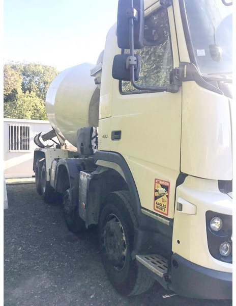 Volvo FMX 410 9m3 - Camião betoneira: foto 2 Volvo FMX 410 9m3 - Camião betoneira: foto 2