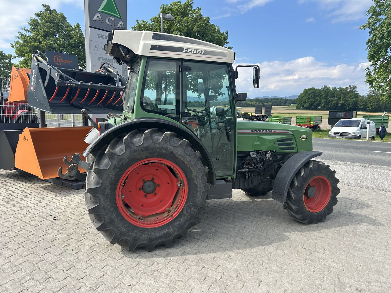 Fendt Farmer 208 PA - Trator: foto 2 Fendt Farmer 208 PA - Trator: foto 2