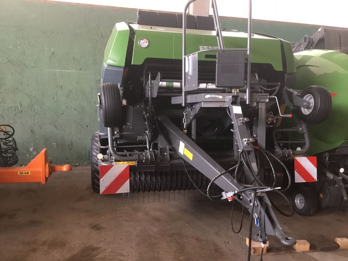 Fendt Rotana 160 V - Enfardadeira de fardos redondos: foto 4 Fendt Rotana 160 V - Enfardadeira de fardos redondos: foto 4