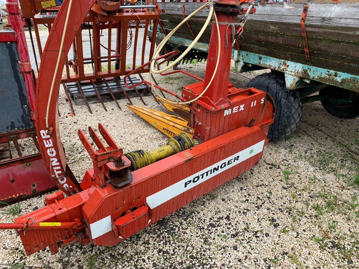 Pöttinger MEX 2 S - Picadora de forragem automotriz: foto 5 Pöttinger MEX 2 S - Picadora de forragem automotriz: foto 5