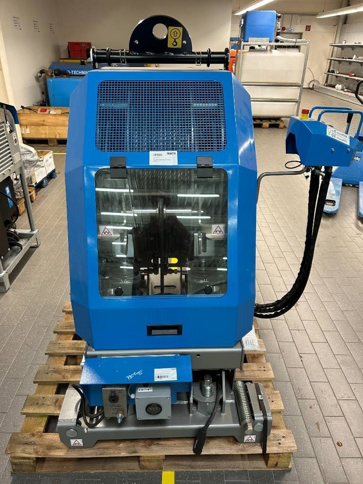 Tracto GRUNDOTUGGER 250 - Equipamento por Máquina de construção: foto 3 Tracto GRUNDOTUGGER 250 - Equipamento por Máquina de construção: foto 3