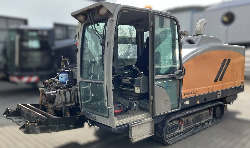 Tracto-Technik Grundodrill 15XP - Máquina de perfuração direcional: foto 1 Tracto-Technik Grundodrill 15XP - Máquina de perfuração direcional: foto 1