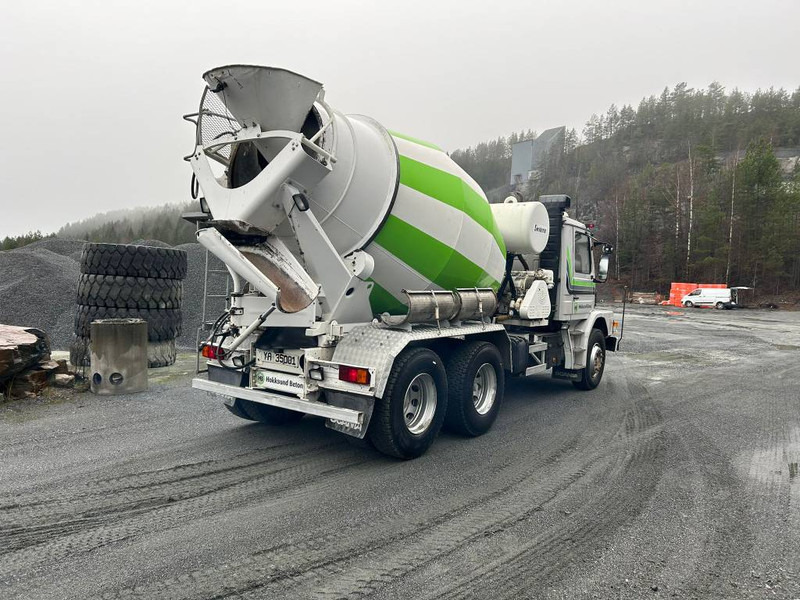 Scania T112 H 6X2 - Camião betoneira: foto 3 Scania T112 H 6X2 - Camião betoneira: foto 3