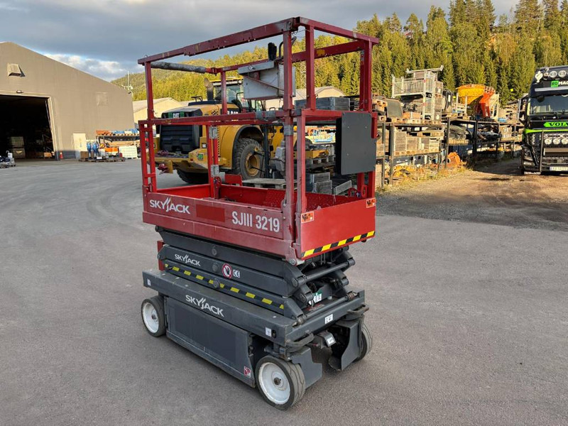 Skyjack SJ III 3219 - Plataforma de Tijera/ Plataforma de tesoura: foto 2 Skyjack SJ III 3219 - Plataforma de Tijera/ Plataforma de tesoura: foto 2