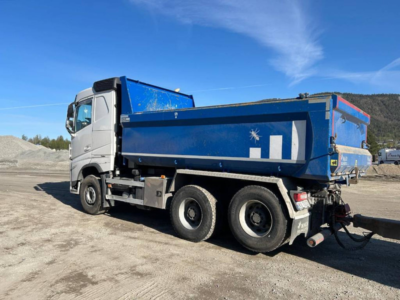 Volvo FH 540 6x4 + Maur trippelkjerre - Camião basculante: foto 3 Volvo FH 540 6x4 + Maur trippelkjerre - Camião basculante: foto 3