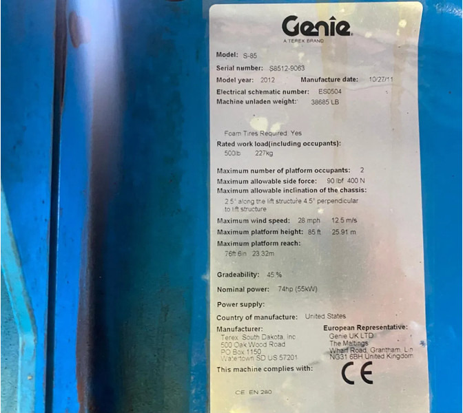 Plataforma telescópica Genie S-85: foto 11