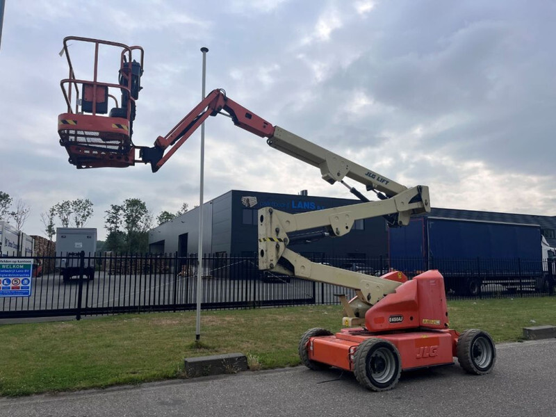 JLG E450AJ - Plataforma articulada: foto 4 JLG E450AJ - Plataforma articulada: foto 4