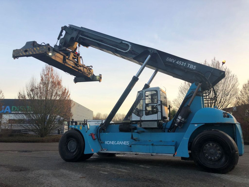 KONECRANES SMV4531 TB5 - Reachstacker porta contentores: foto 1 KONECRANES SMV4531 TB5 - Reachstacker porta contentores: foto 1