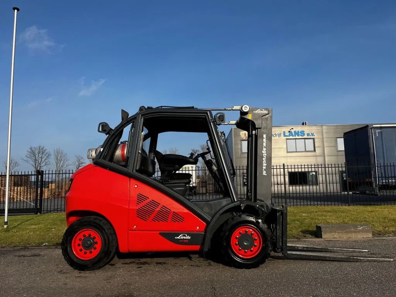 Linde H45T-02 - Empilhadeira a gás: foto 1 Linde H45T-02 - Empilhadeira a gás: foto 1